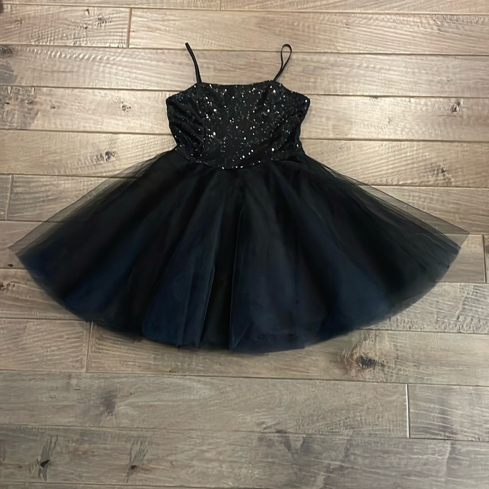 Un Deux Trois (UDT) girls dress size 10